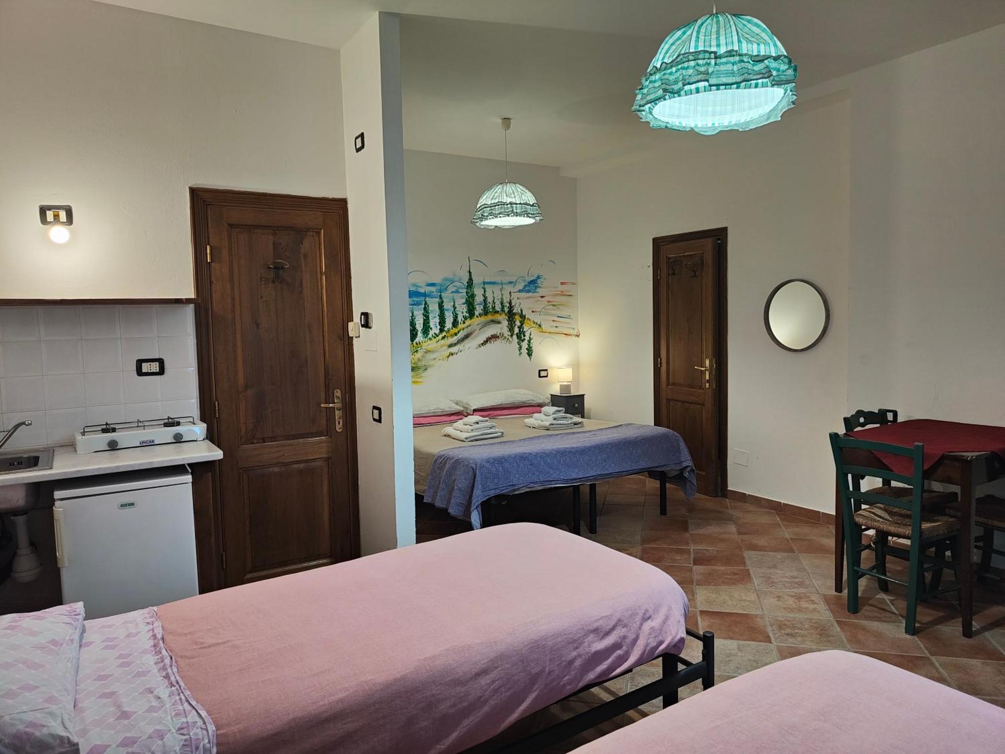 Agriturismo "Crocino In Chianti" 카이오레인챠안티 객실 사진