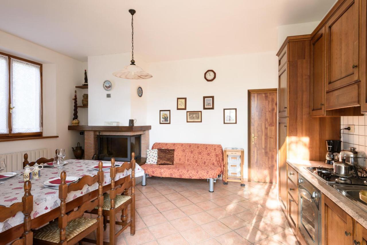 Agriturismo "Crocino In Chianti" 카이오레인챠안티 외부 사진