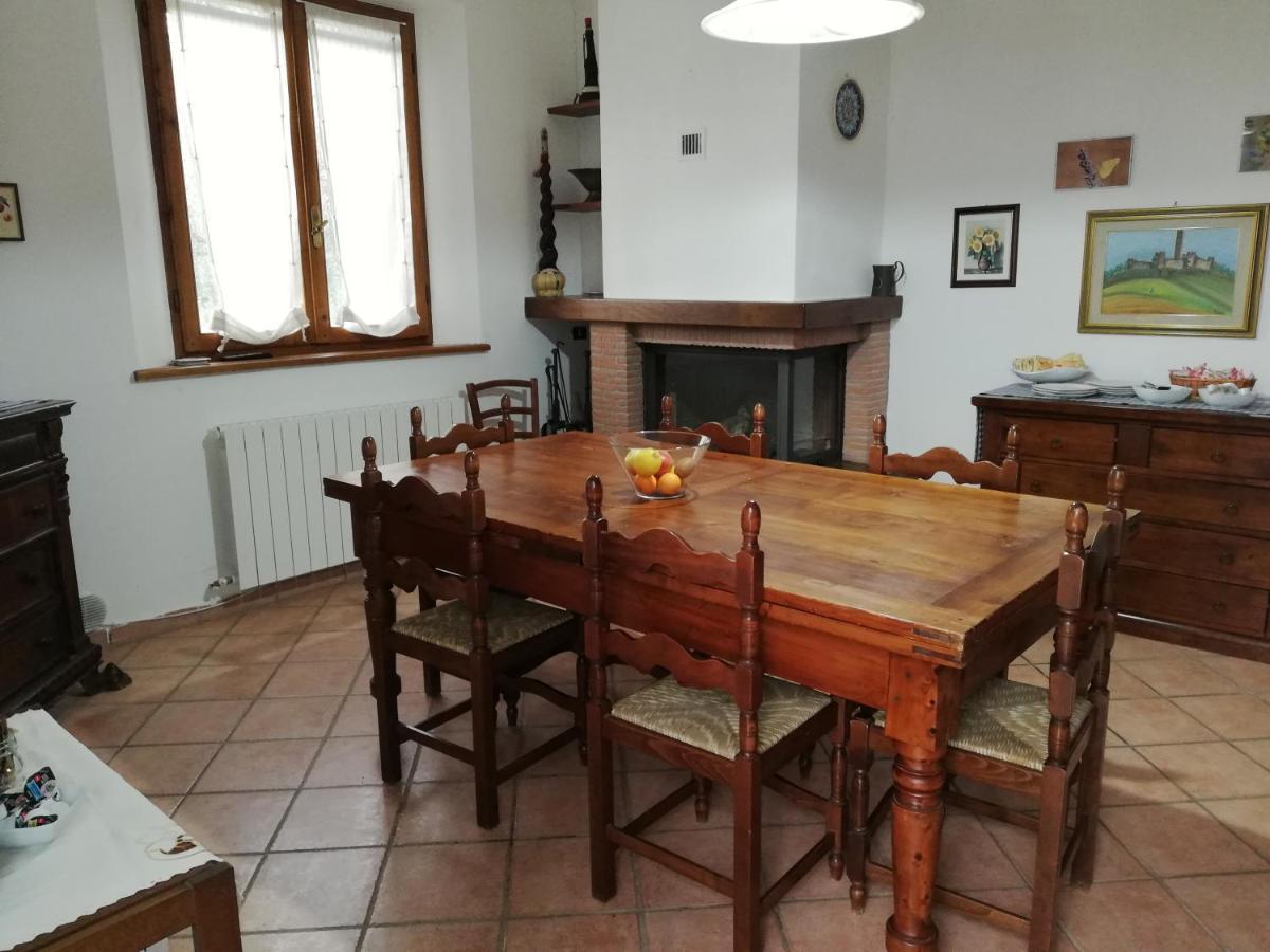 Agriturismo "Crocino In Chianti" 카이오레인챠안티 외부 사진